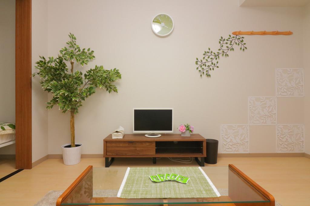 Hg Cozy Hotel No 24 京橋駅前 Osaka Exterior photo
